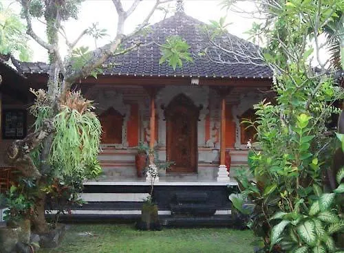 Halo Bali Bed & Breakfast